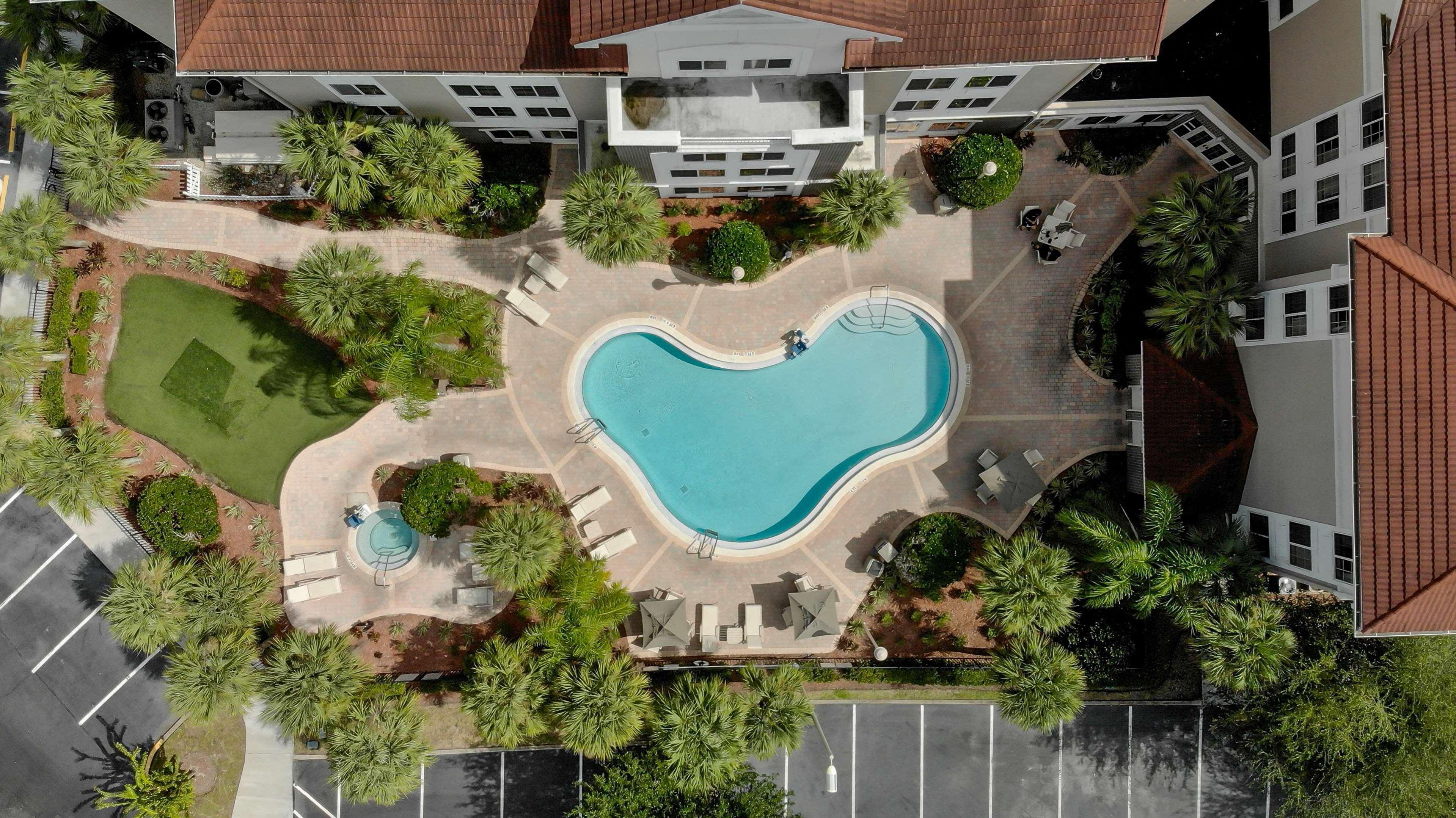 Best Western Plus Regency Inn And Conference Centre Abbotsford Exterior photo